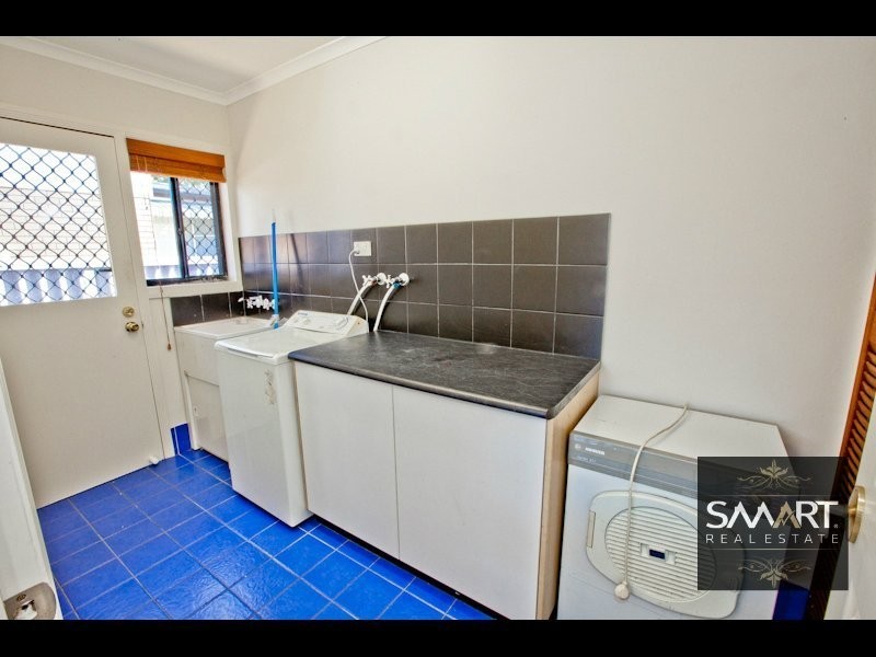 26 Melody Street, Mermaid Waters QLD 4218