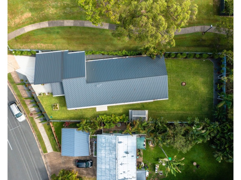 62 Usher Avenue, Labrador QLD 4215