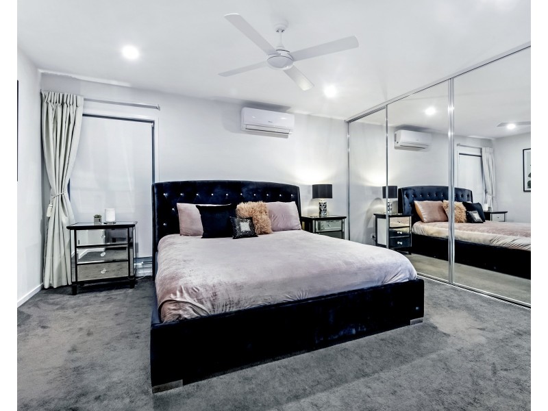 62 Usher Avenue, Labrador QLD 4215