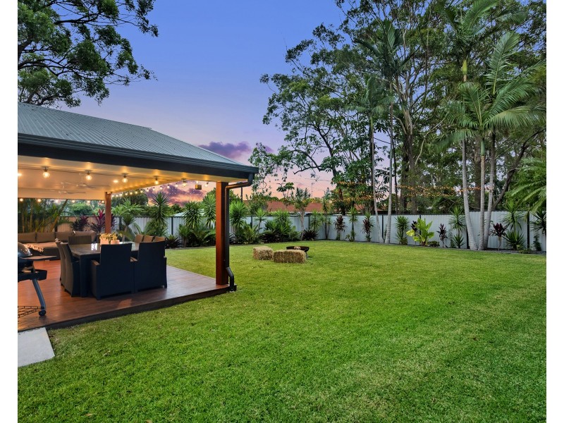 62 Usher Avenue, Labrador QLD 4215