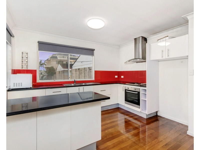 1/10 Stanhill Drive, Chevron Island QLD 4217