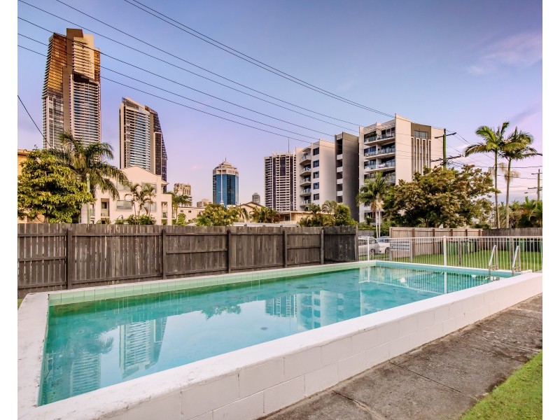 1/10 Stanhill Drive, Chevron Island QLD 4217