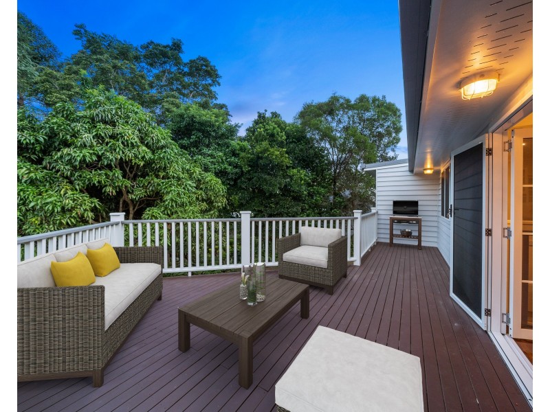13 Shannan Place, Kenmore Hills QLD 4069