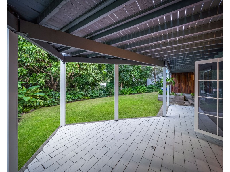 13 Shannan Place, Kenmore Hills QLD 4069