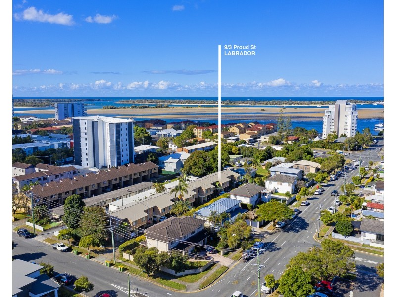 9/3 Proud Street, Labrador QLD 4215