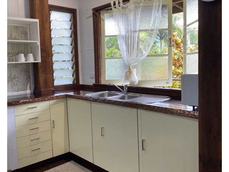 3 Kerr Street, Cooktown QLD 4895