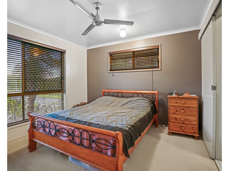 54 Studio Drive, Oxenford QLD 4210