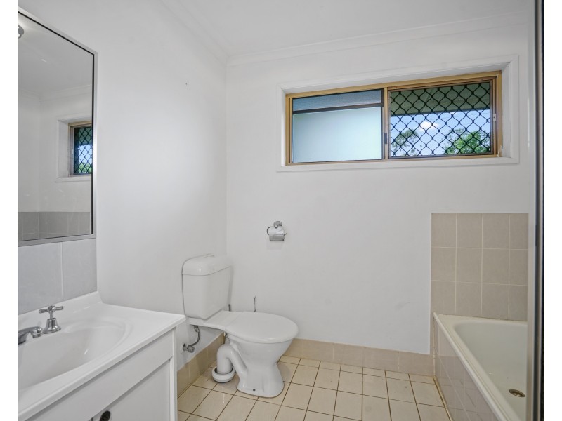 54 Studio Drive, Oxenford QLD 4210