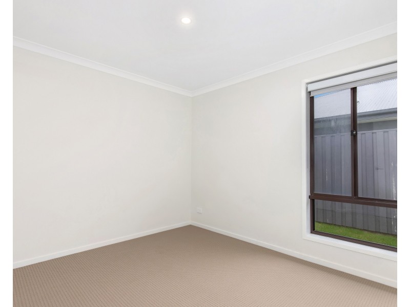 93 Lindeman Circuit, Pimpama QLD 4209