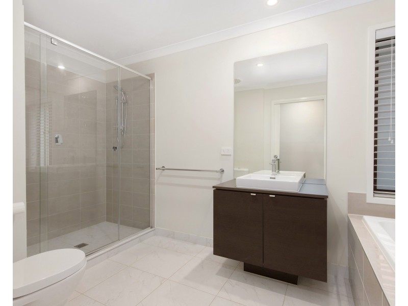 93 Lindeman Circuit, Pimpama QLD 4209