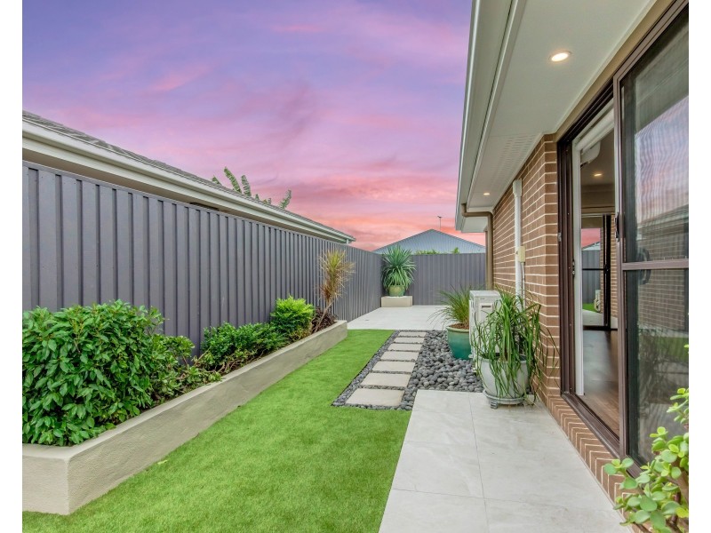 93 Lindeman Circuit, Pimpama QLD 4209