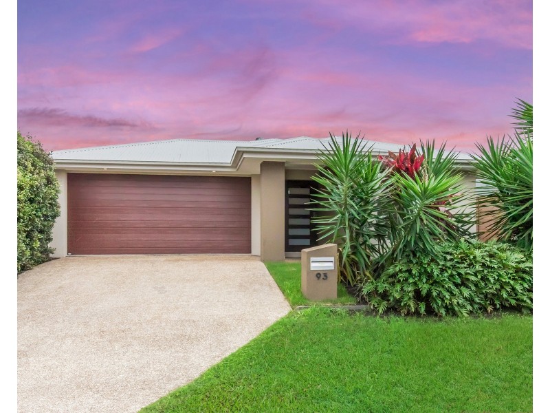 93 Lindeman Circuit, Pimpama QLD 4209