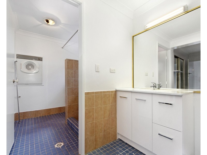 161 Musgrave Avenue, Labrador QLD 4215