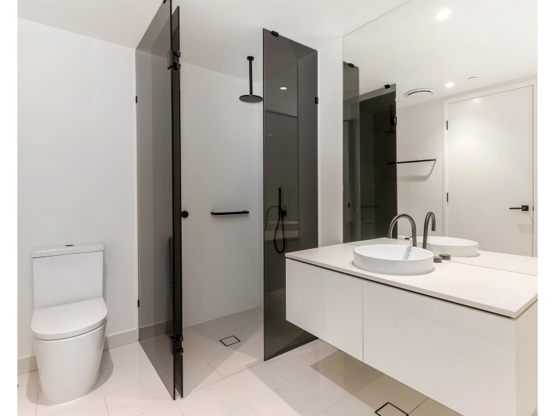 11009/1328 Gold Coast Highway, Palm Beach QLD 4221
