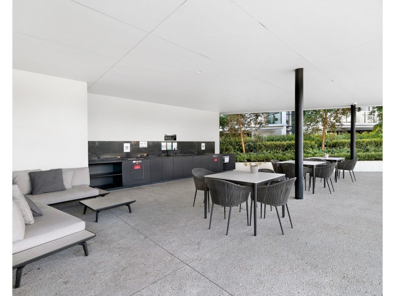 11009/1328 Gold Coast Highway, Palm Beach QLD 4221