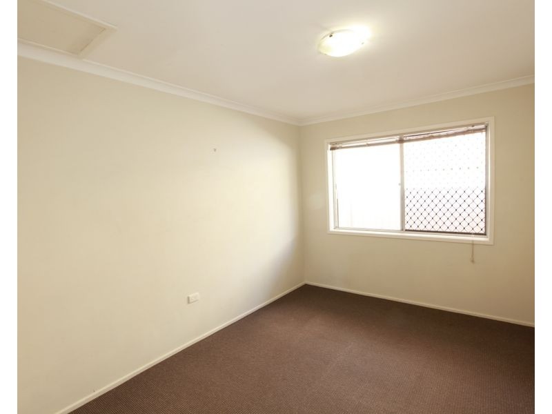 3/20 Parneno Street, Chevron Island QLD 4217