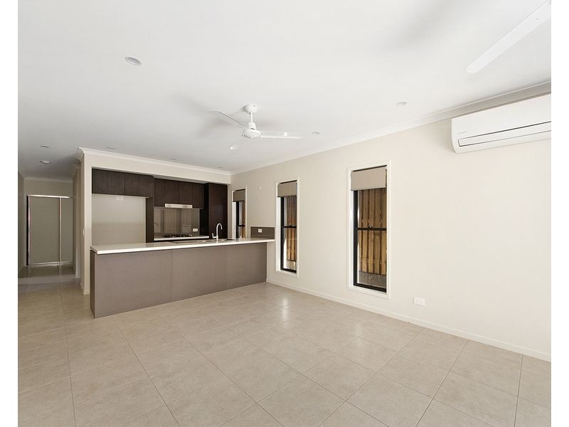 79 Bloom Avenue, Coomera QLD 4209