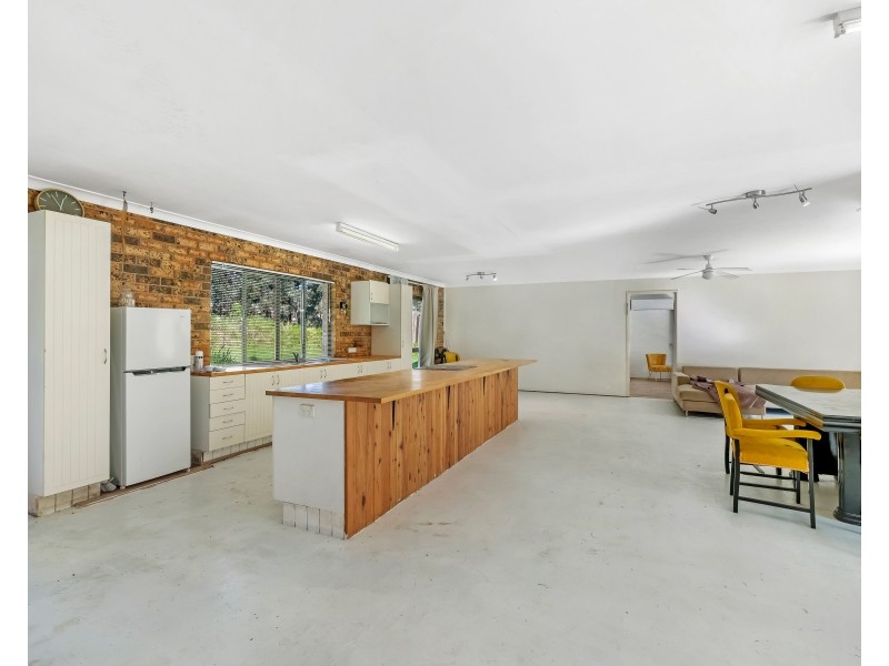 109 Sandy Creek Road, Yatala QLD 4207