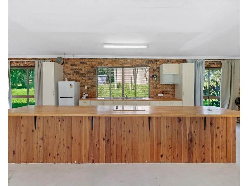 109 Sandy Creek Road, Yatala QLD 4207