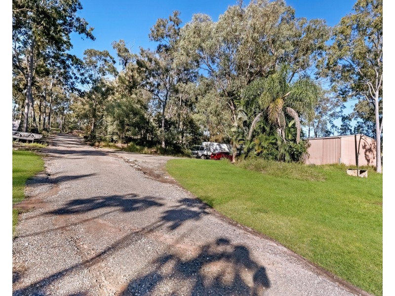109 Sandy Creek Road, Yatala QLD 4207