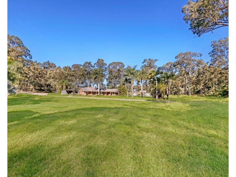 109 Sandy Creek Road, Yatala QLD 4207