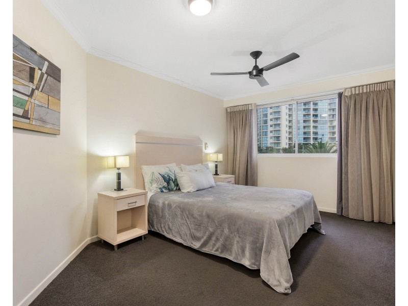 209/140 Ferny Avenue, Surfers Paradise QLD 4217