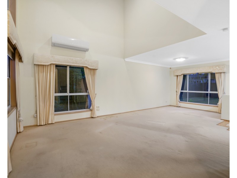 2 Clear River Boulevard, Ashmore QLD 4214