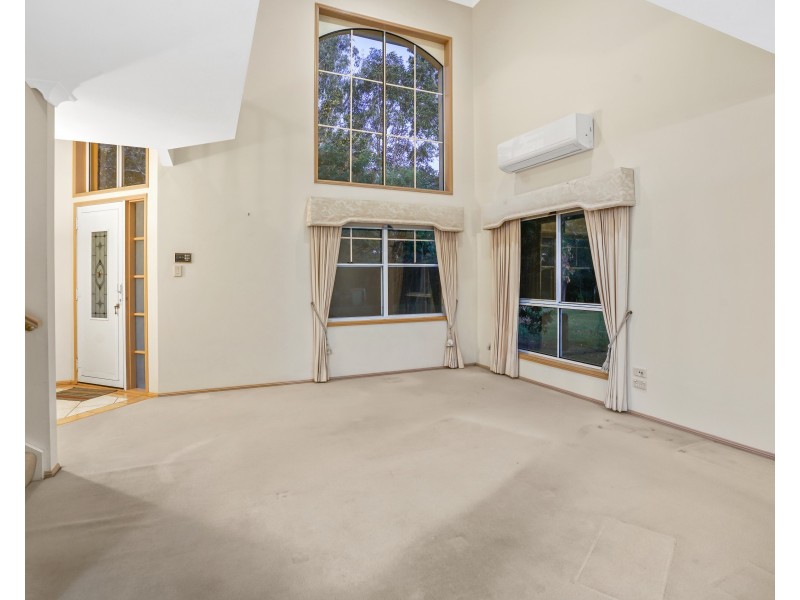 2 Clear River Boulevard, Ashmore QLD 4214