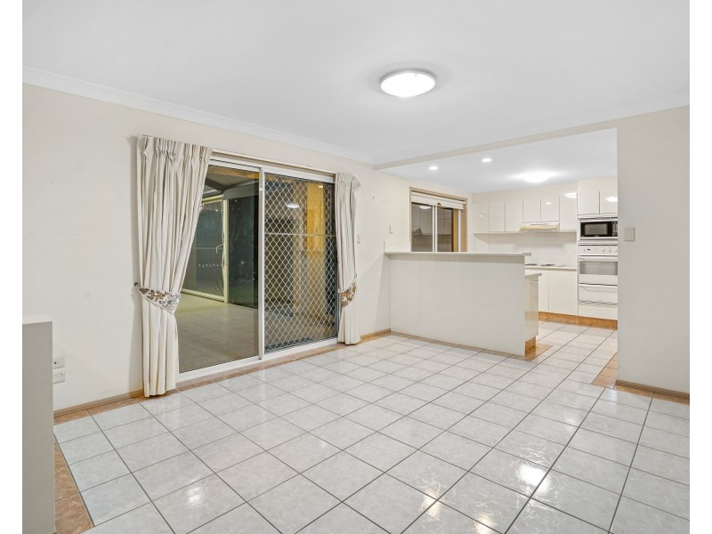 2 Clear River Boulevard, Ashmore QLD 4214