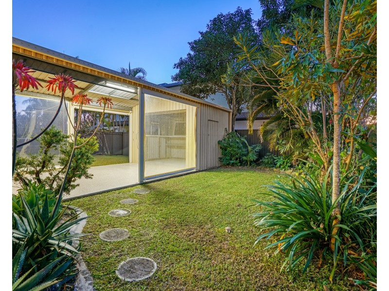 2 Clear River Boulevard, Ashmore QLD 4214