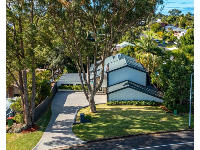 17 Kallaroo Cres, Ashmore QLD 4214