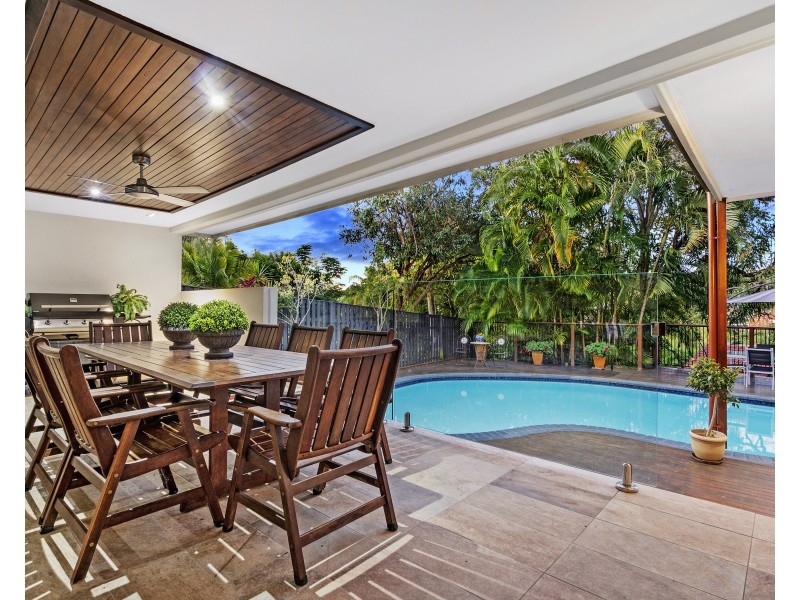 17 Kallaroo Cres, Ashmore QLD 4214
