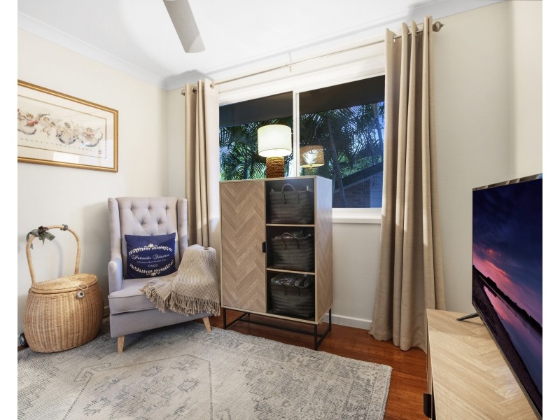 17 Kallaroo Cres, Ashmore QLD 4214