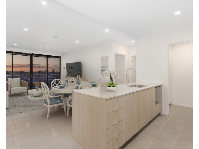 503/15-17 Cannes Avenue, Surfers Paradise QLD 4217