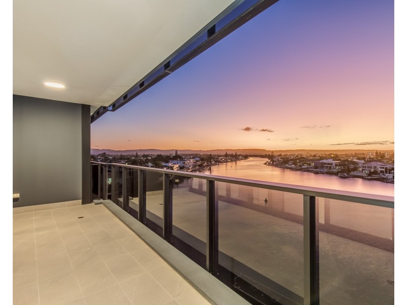 503/15-17 Cannes Avenue, Surfers Paradise QLD 4217