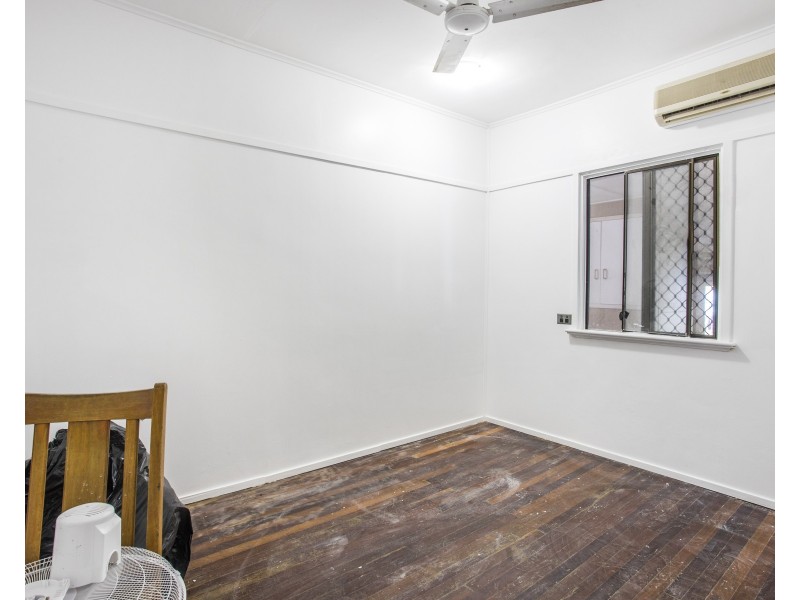 113 Main Street, Park Avenue QLD 4701
