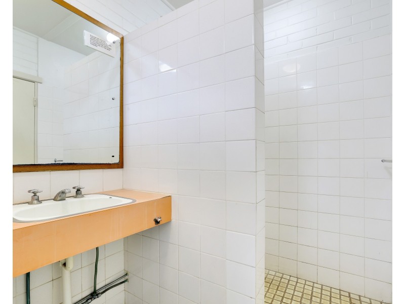 17 Lawton Street, Wandoan QLD 4419