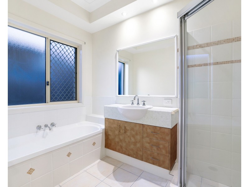 19 Concord Circuit, Robina QLD 4226