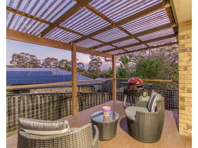 6 Daphne Court, Elanora QLD 4221