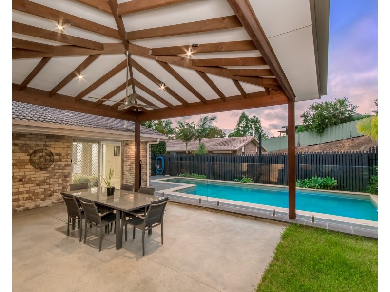 20 Carner Court, Parkwood QLD 4214