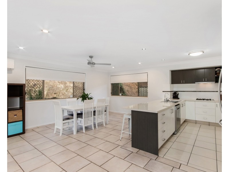 20 Carner Court, Parkwood QLD 4214