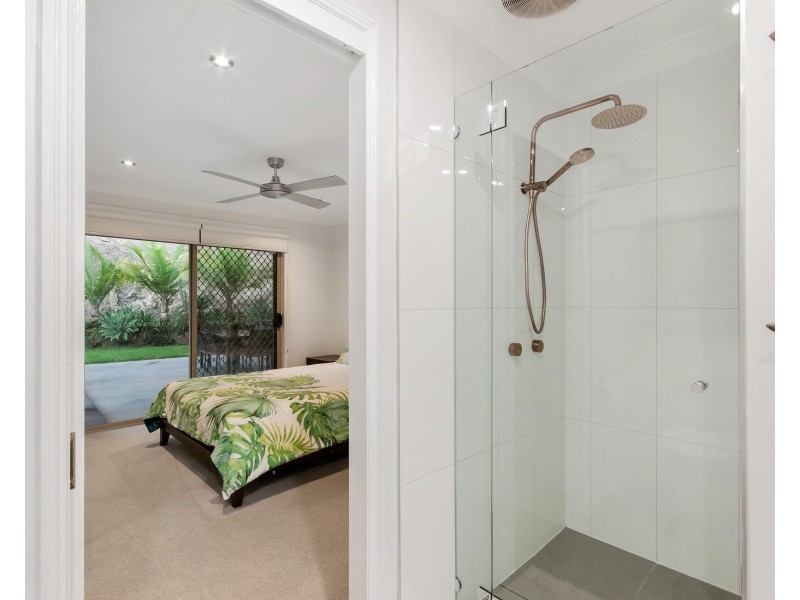 20 Carner Court, Parkwood QLD 4214