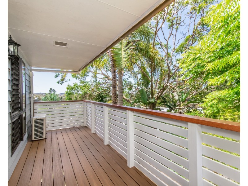 2/11 Eureka Crescent, Nerang QLD 4211