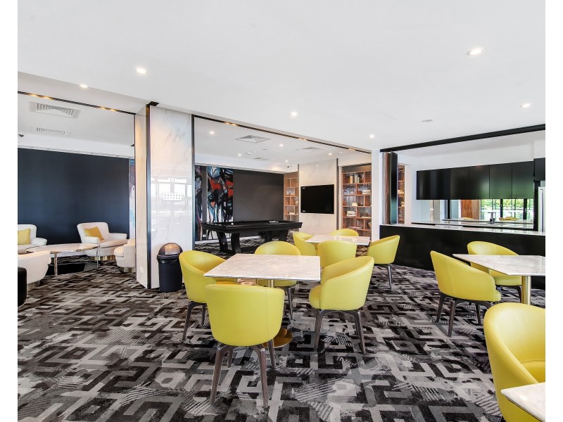 2508/5 Harbourside Court, Biggera Waters QLD 4216