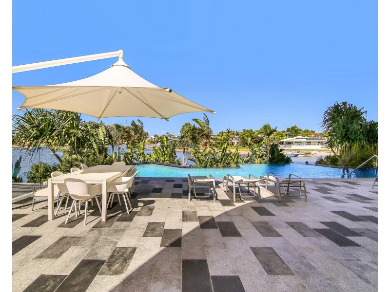 2508/5 Harbourside Court, Biggera Waters QLD 4216