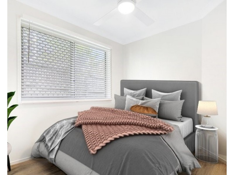 2/9 Maltman Avenue, Southport QLD 4215