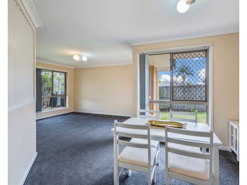 305 Central Street, Arundel QLD 4214