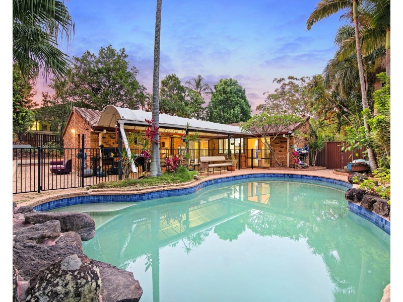 152 Heeb Street, Benowa QLD 4217