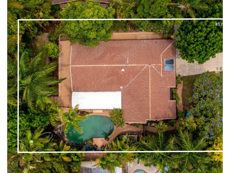 152 Heeb Street, Benowa QLD 4217