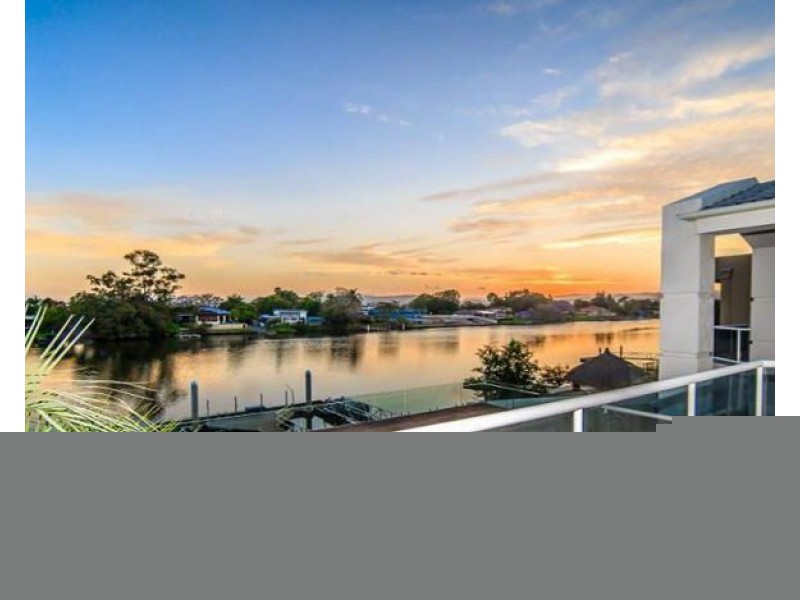 102 Cabana Boulevard, Benowa Waters QLD 4217